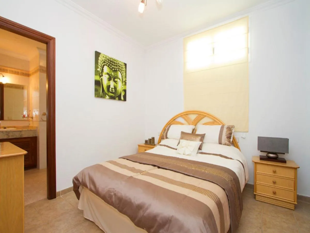 Villa Joanne - 4 Bedroom Villa - Wifi And Air Conditioning - Perfect For Families Puerto del Carmen  Spain